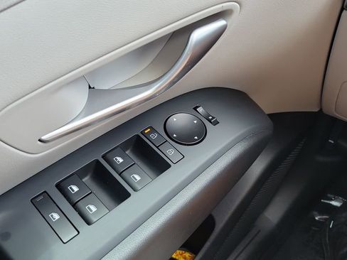 Certified 2026 Hyundai Tucson SE FWD image 19