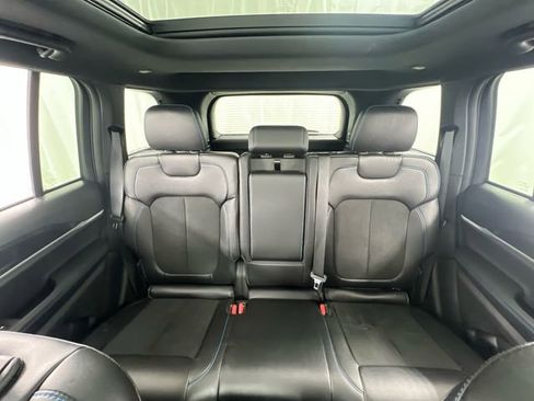 Used 2024 Jeep Grand Cherokee Trailhawk image 34