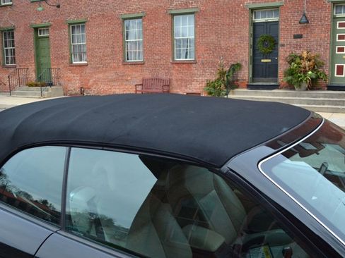 Used 2008 Saab 9-3 2.0T w/ Cold Weather Package image 17