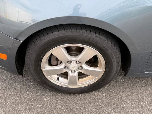 Used 2012 Chevrolet Cruze LT FWD image 11