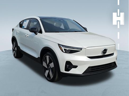 Used 2023 Volvo C40 P8 Recharge Ultimate w/ Protection Package Premier AWD/4WD image 1