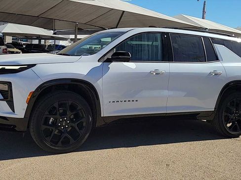 New 2026 Chevrolet Traverse RS FWD image 6