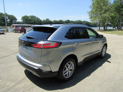 Used 2023 Ford Edge SEL w/ Convenience Package