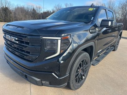 Used 2023 GMC Sierra 1500 Elevation w/ Elevation Premium Package