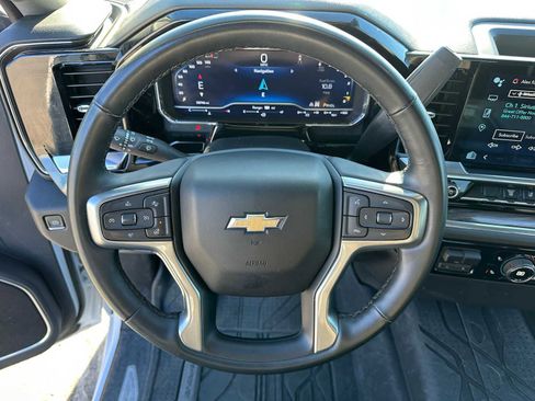 Used 2024 Chevrolet Silverado 3500 LT w/ Convenience Package image 22