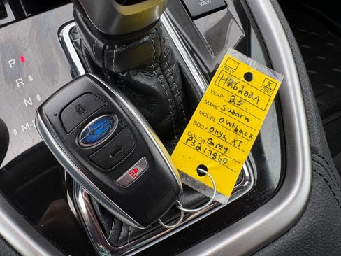 Used 2023 Subaru Outback Onyx Edition XT AWD/4WD image 38