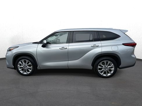 Used 2022 Toyota Highlander Limited image 6