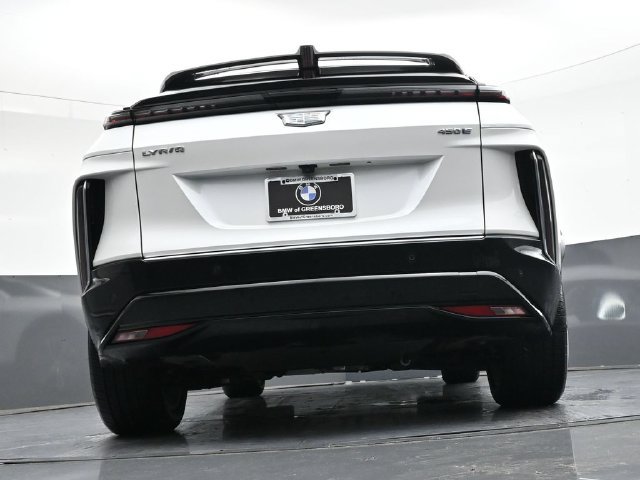 Used 2024 Cadillac Lyriq Luxury RWD image 31