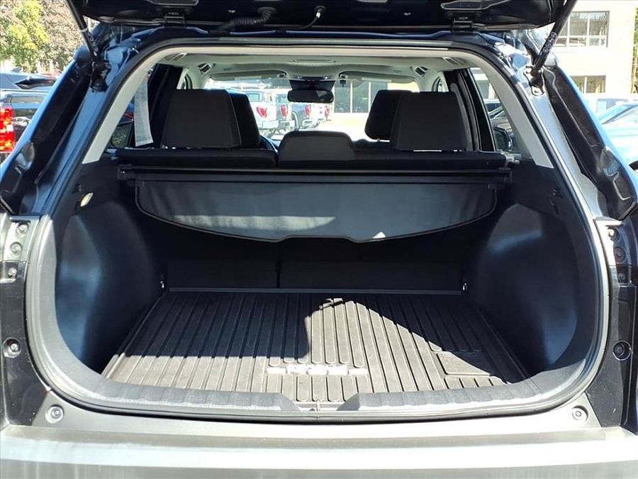 Used 2023 Toyota Corolla Cross LE w/ Moonroof Package AWD/4WD image 9