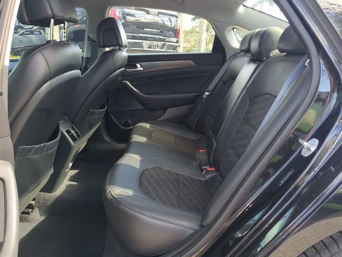 Used 2016 Hyundai Sonata Sport w/ Option Group 02 image 14