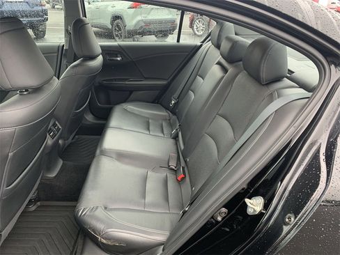 Used 2015 Honda Accord EX-L image 21