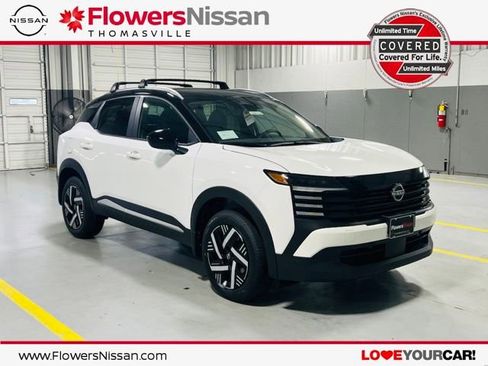 New 2026 Nissan Kicks SV FWD image 1