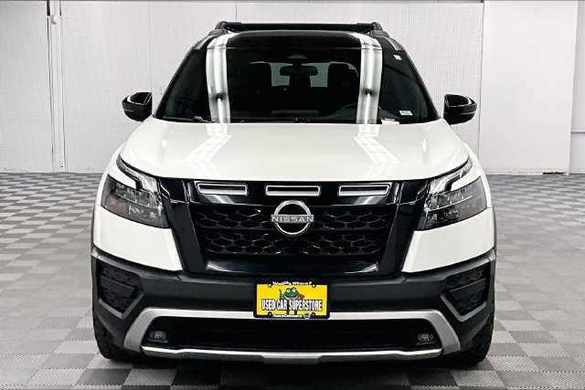 Used 2023 Nissan Pathfinder Rock Creek AWD/4WD image 4
