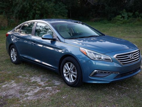 Used 2015 Hyundai Sonata SE image 15