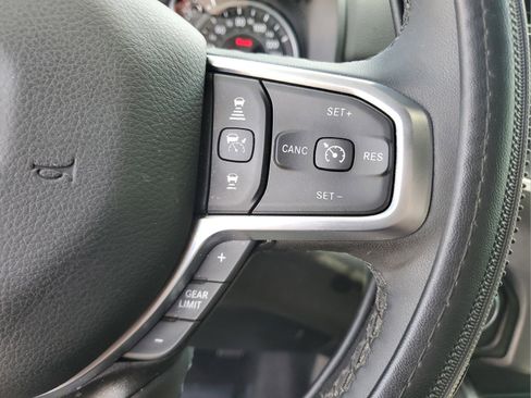 Certified 2025 RAM 1500 Big Horn image 29