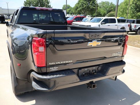 Used 2023 Chevrolet Silverado 3500 High Country AWD/4WD image 30