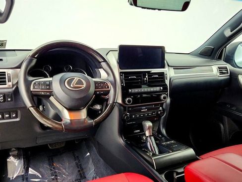 Used 2023 Lexus GX 460 Premium image 13