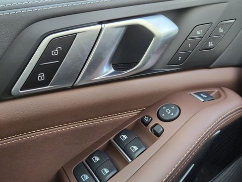 New 2026 BMW X5 xDrive40i w/ Executive Package image 25
