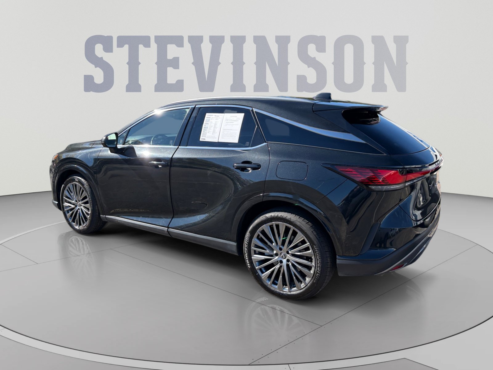 Used 2024 Lexus RX 450h AWD w/ Convenience Package image 3