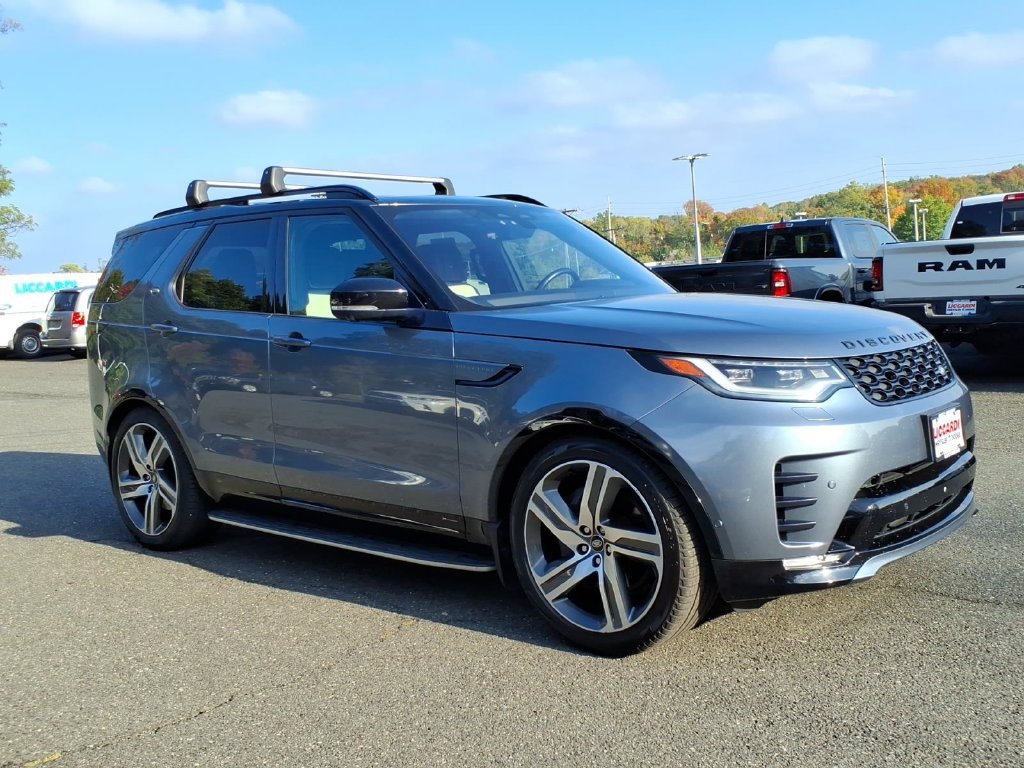 Used 2022 Land Rover Discovery HSE R-Dynamic AWD/4WD image 1