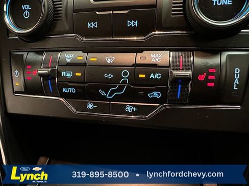 Used 2019 Ford Explorer XLT w/ Equipment Group 202A image 13