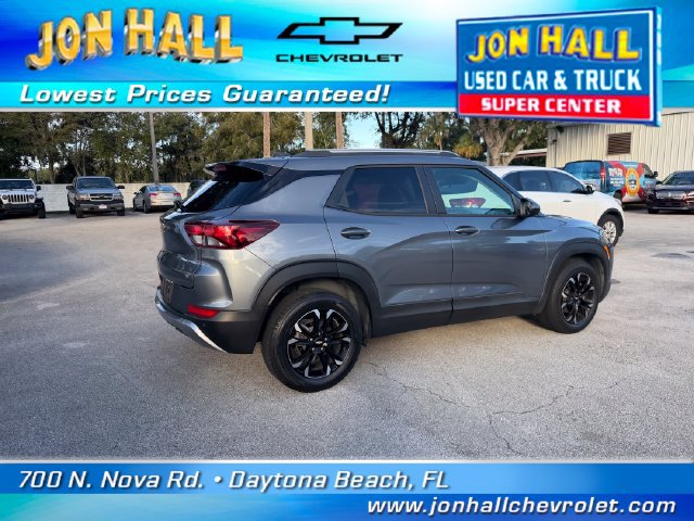Used 2021 Chevrolet TrailBlazer LT w/ Convenience Package FWD image 10