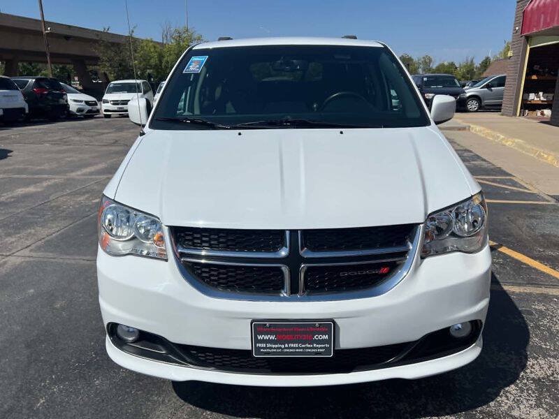 Used 2018 Dodge Grand Caravan SXT FWD image 7