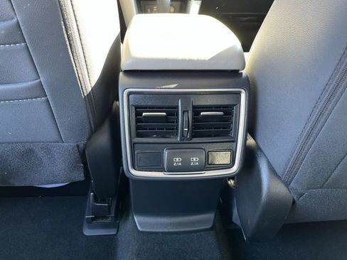 Certified 2022 Subaru Forester Premium w/ Popular Package #1 AWD/4WD image 24