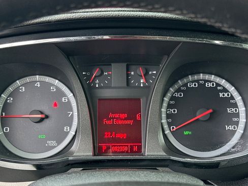 Used 2011 GMC Terrain SLT FWD image 25