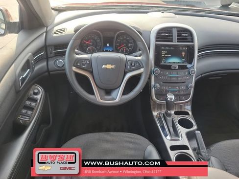 Used 2015 Chevrolet Malibu LT w/ Power Convenience Package FWD image 11