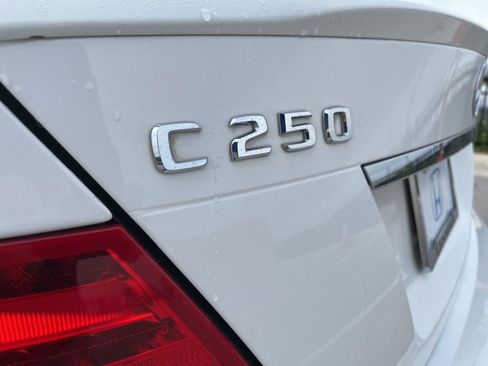Used 2013 Mercedes-Benz C 250 Sedan image 8