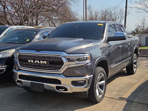 Used 2019 RAM 1500 Limited image 2