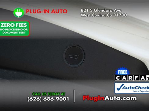 Used 2023 Tesla Model 3 Standard Range RWD image 13