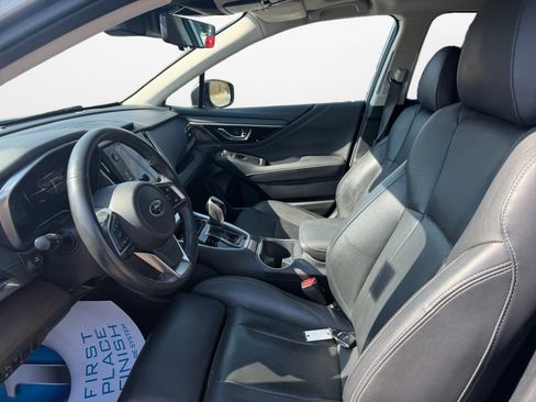 Used 2023 Subaru Outback Touring XT image 11