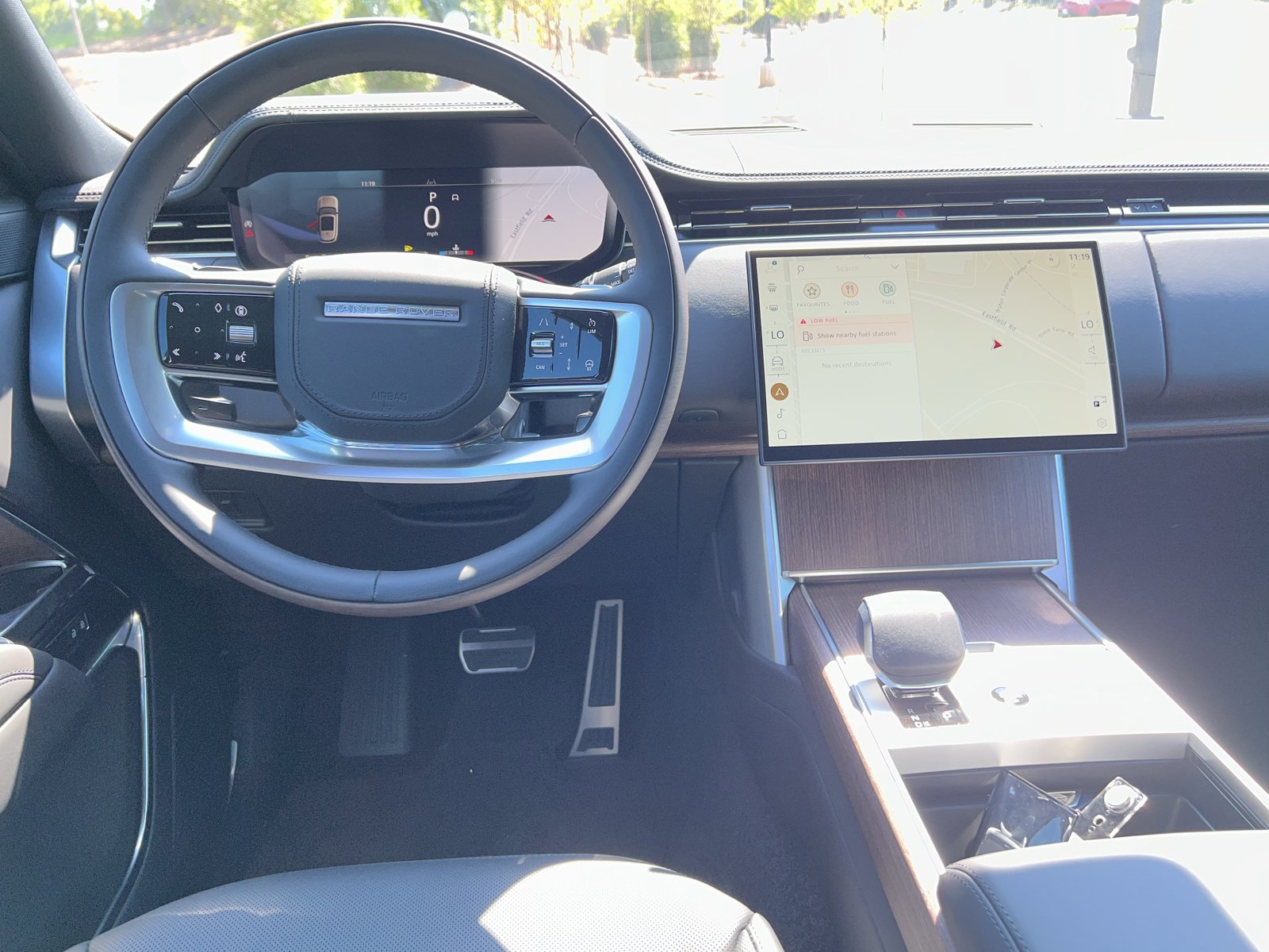 New 2026 Land Rover Range Rover SE AWD/4WD image 4