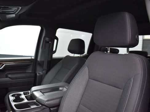 Used 2024 Chevrolet Silverado 1500 RST RWD image 9