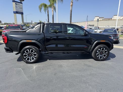 Used 2025 GMC Canyon AT4 w/ Nightfall Edition AWD/4WD image 11