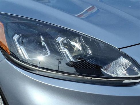 Used 2022 Ford Escape SE w/ Convenience Package image 16