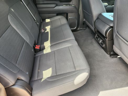 Certified 2025 Chevrolet Silverado 1500 LT AWD/4WD image 32