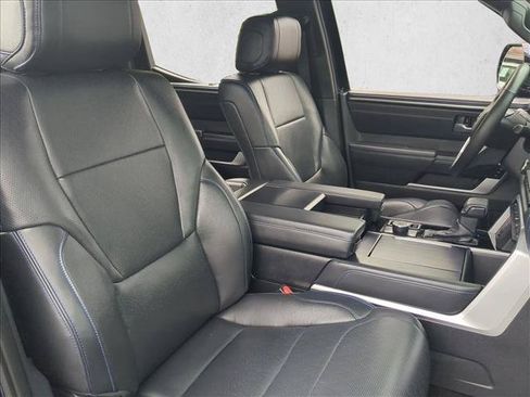 Used 2025 Toyota Tundra Platinum w/ TRD Off-Road Package AWD/4WD image 30