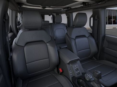 New 2026 Ford Bronco Badlands AWD/4WD image 10