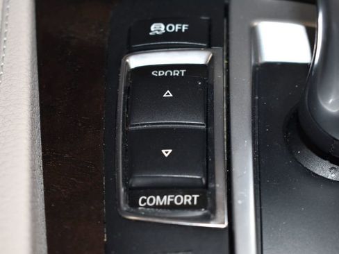 Used 2013 BMW 535i xDrive Sedan image 28