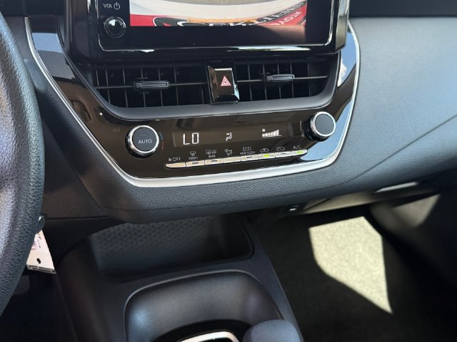 Used 2026 Toyota Corolla LE FWD image 19