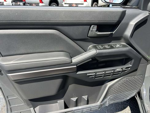 New 2026 Toyota 4Runner SR5 RWD image 15