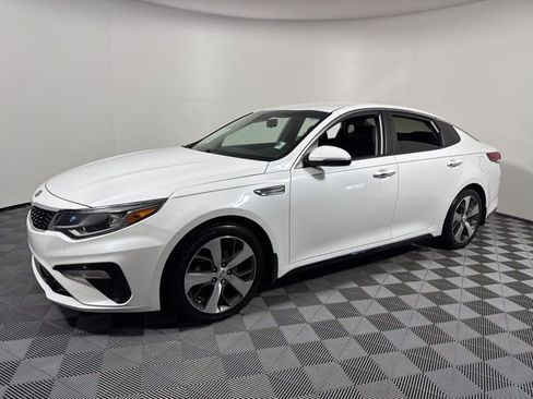 Used 2020 Kia Optima S image 2