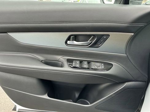 Used 2025 Nissan Murano SL AWD/4WD image 26