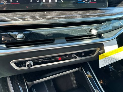 New 2026 BMW X5 xDrive50e w/ M Sport Package image 21