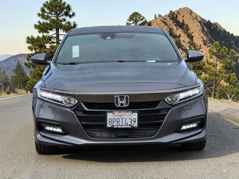 Used 2020 Honda Accord Sport image 3