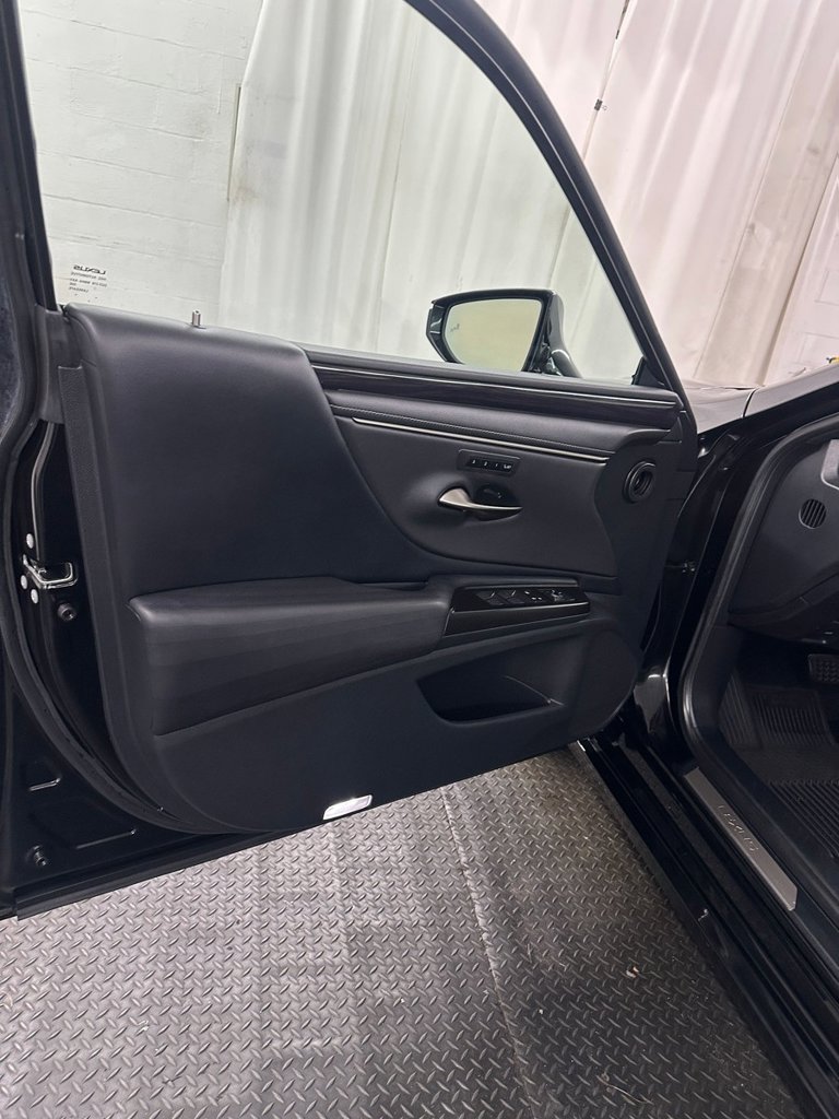 Used 2019 Lexus ES 350 w/ Accessory Package 2 FWD image 8