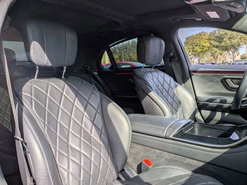 Used 2021 Mercedes-Benz S 580 4MATIC Sedan image 19